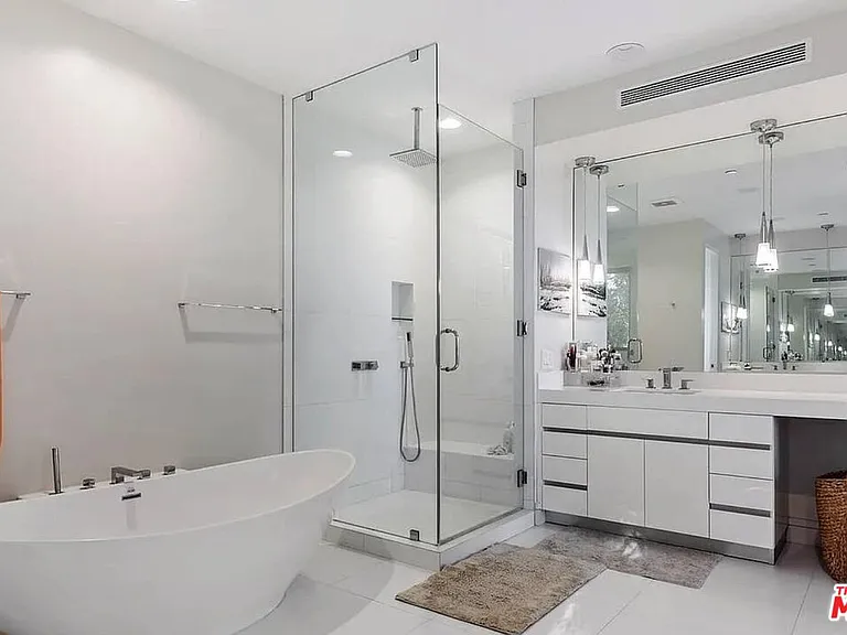 16132 Alcima Ave — Photo 15