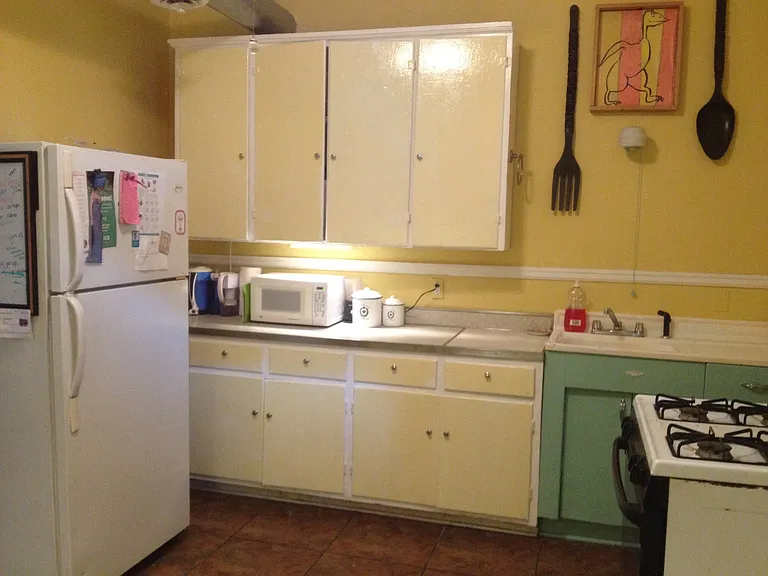 1013 W Franklin St #1 — Photo 6