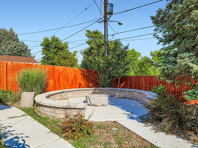 3195 W Mexico Ave — Photo 26