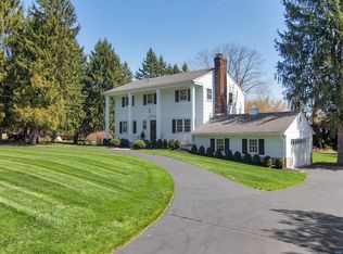 647 Campgaw Rd, Mahwah, NJ 07430