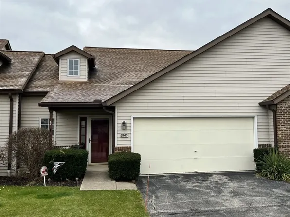 5743 Gateway Ln, Brookpark, OH 44142