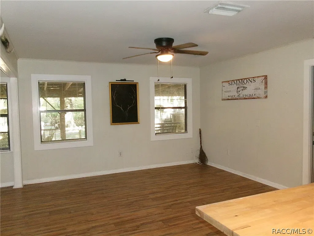 2 bed, 1.0 bath, 990 sqft, $1,400 — Photo 4