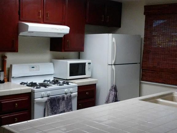 3rd image of 37930 Janus Dr