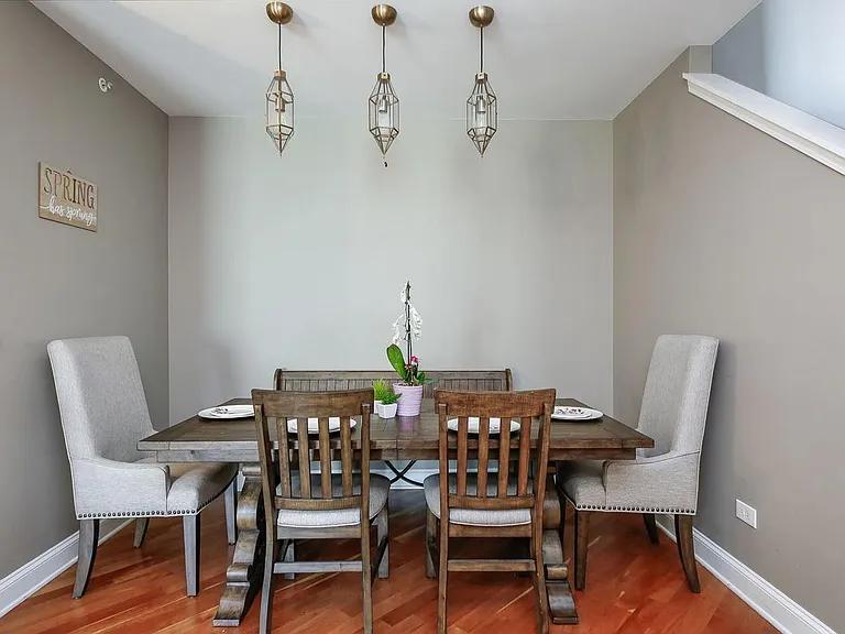 1307 W Lake St #303A — Photo 7