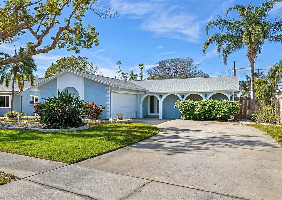 1st image of 5630 VENETIAN BOULEVARD NE