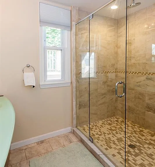 36 Florence St #2A — Photo 1