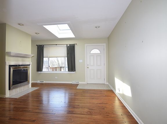 3rd image of 507 Pawnee Dr