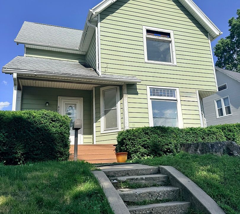 1st image of 420 College Ave