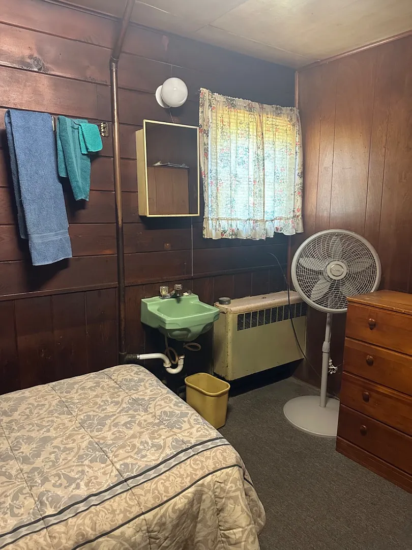 Unit Photo - 208 S Palmetto Ave #1