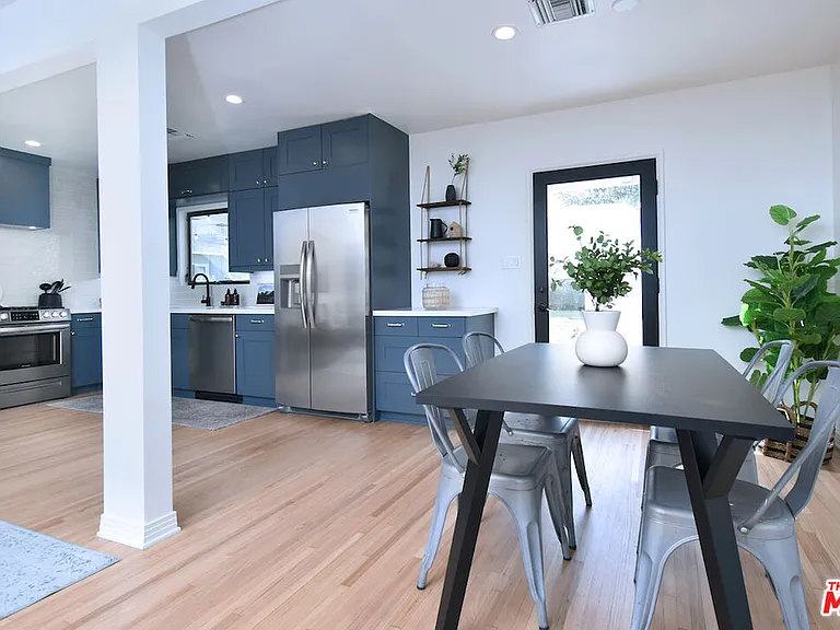 6167 Costello Ave — Photo 19