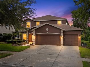 14722 Heronglen Dr, Lithia, FL 33547
