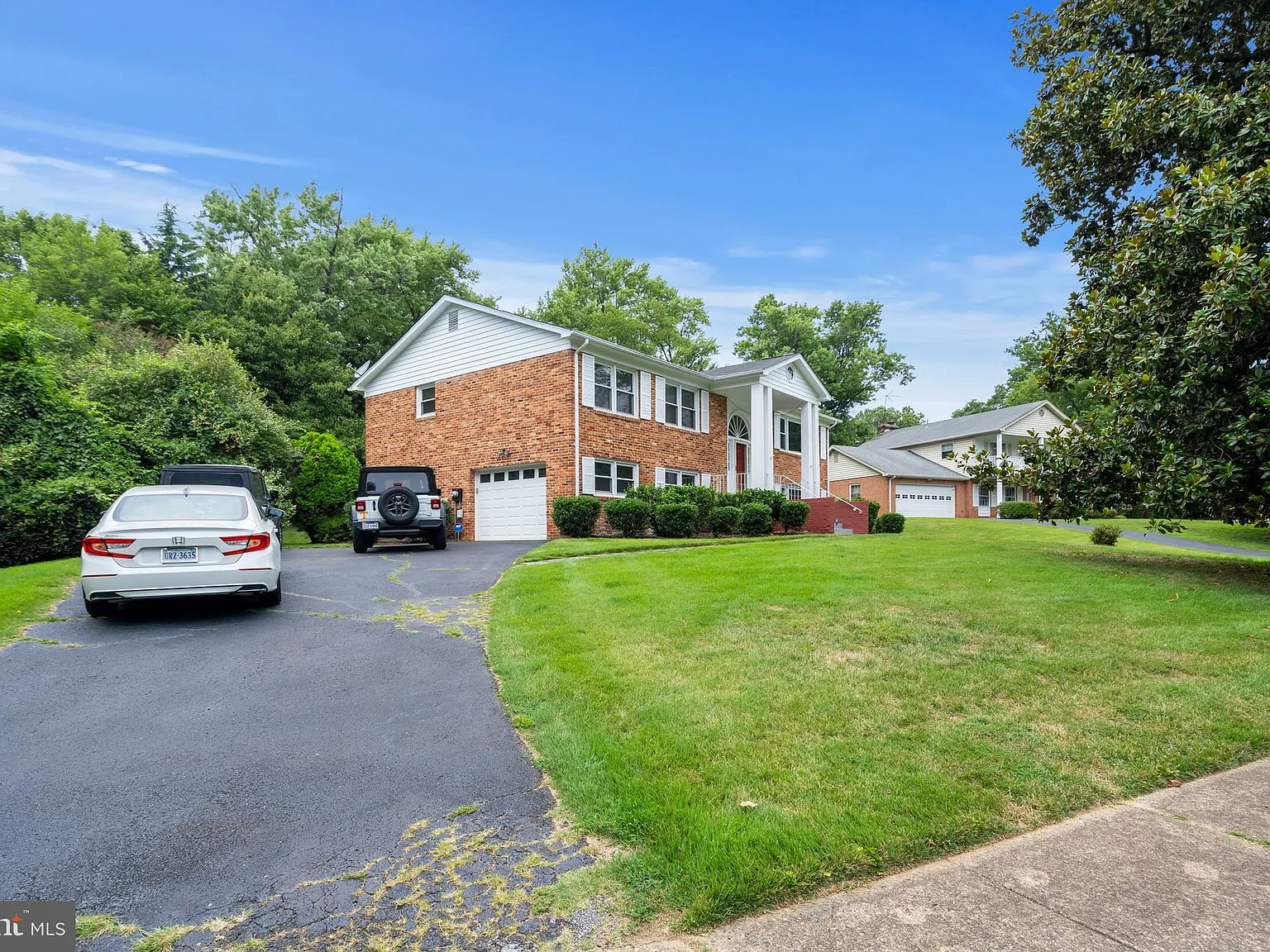 5 bed, 1560 sqft, $5,600 — Photo 4
