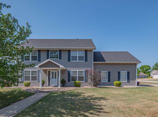 1333 Quail Haven Dr, Moberly, MO 65270