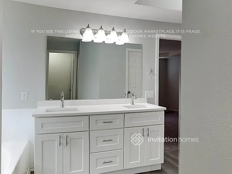 1517 201st St E — Photo 12