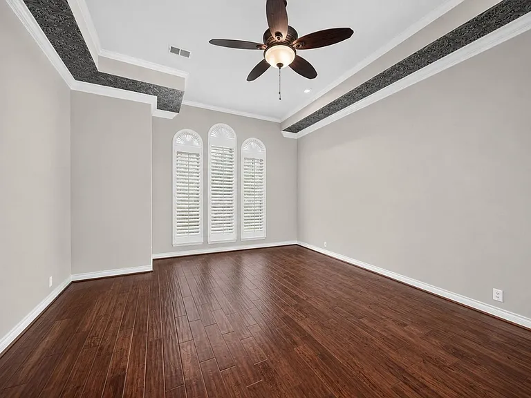 16410 Emilia Ct — Photo 18