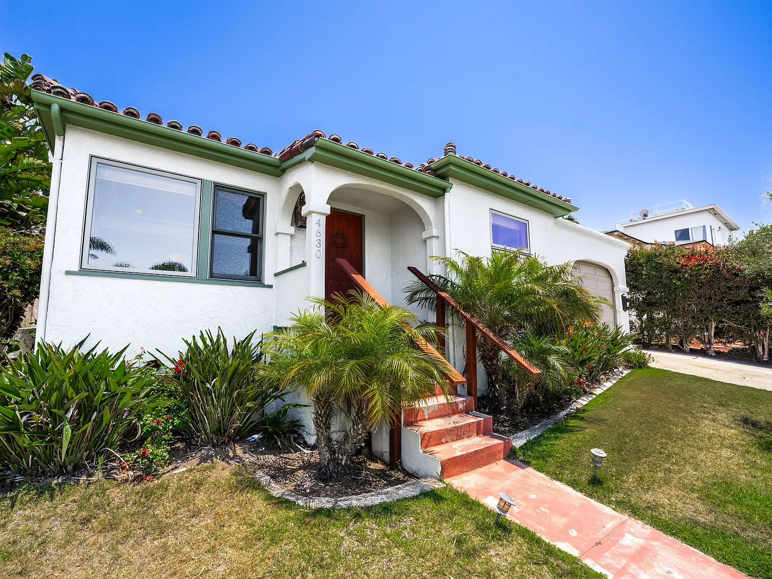 2 bed, 1000 sqft, $7,000 — Photo 4