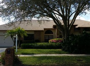 2313 Sunview Ave, Valrico, FL 33596