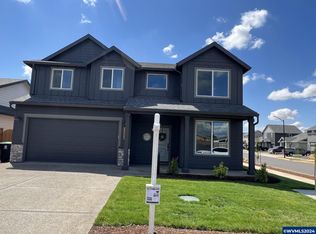 11200 Apple Ln, Donald, OR 97020