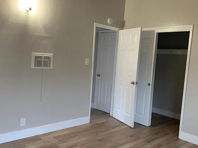 735 N Amphlett Blvd #2 — Photo 8