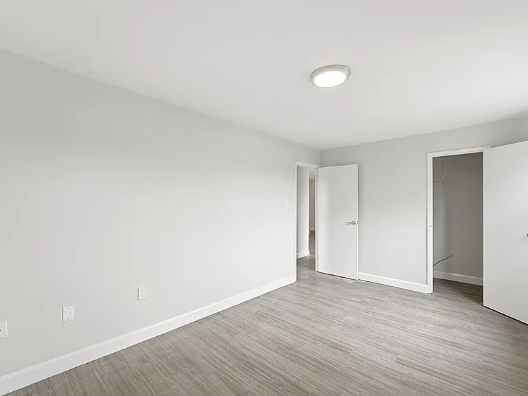 185 Berkshire Dr — Photo 15