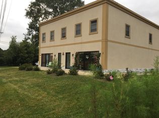 28W520 High Lake Rd #201, West Chicago, IL 60185