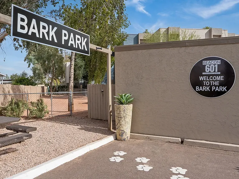 Your pets are like family at our pet-friendly community in Mesa, Arizona, where our off-leash Bark Park is a playground for endless fun!