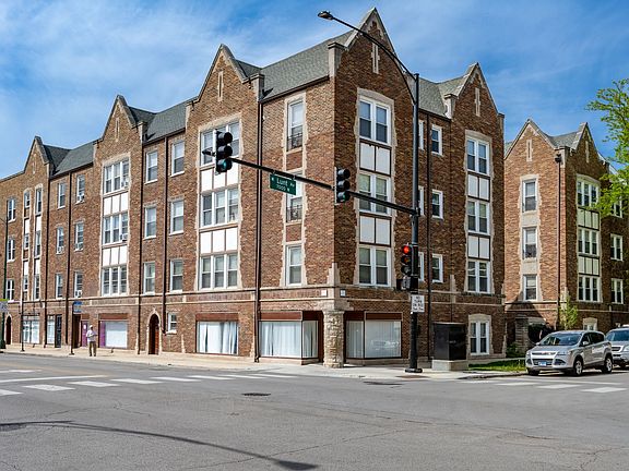 2nd image of 2801 W Lunt Ave #2807-D1