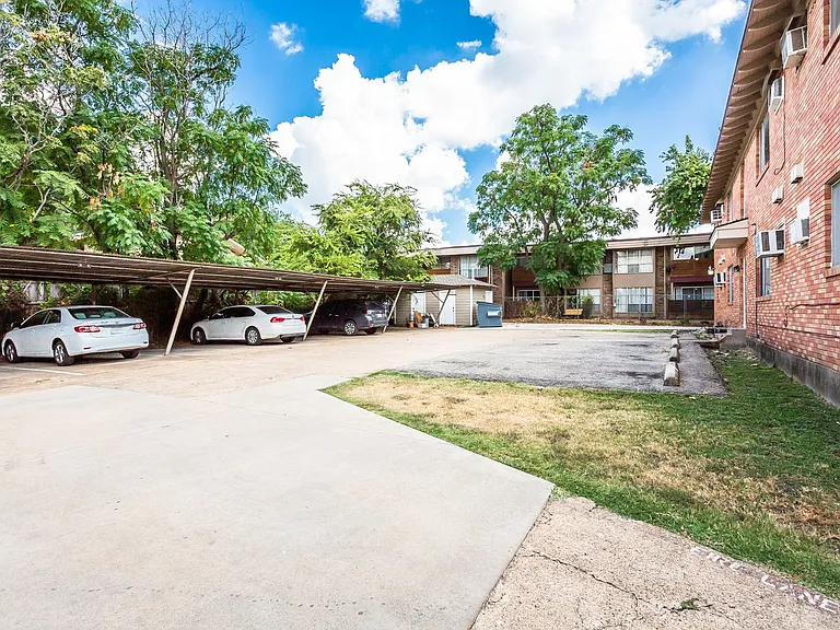 5727 McCommas Blvd — Photo 20