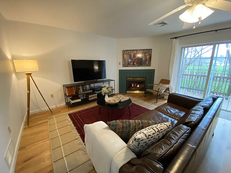 727 Linnet Ln — Photo 25