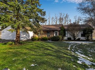 12384 Rapids Rd, Akron, NY 14001