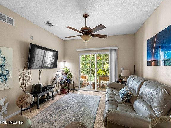 5th image of 4998 KEY LIME Drive #106