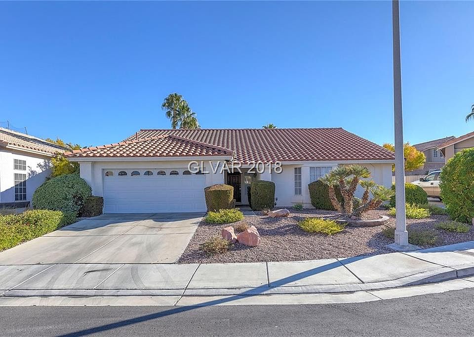 1st image of 274 Plaza Napoli Ct