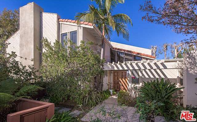 1st image of 2735 Bottlebrush Dr