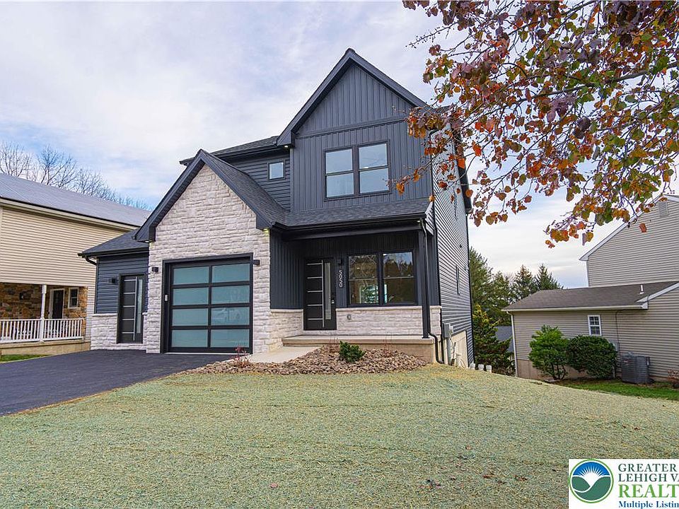 1st image of 5050 Foxdale Dr