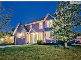 353 N Arroyo St, Olathe, KS 66061