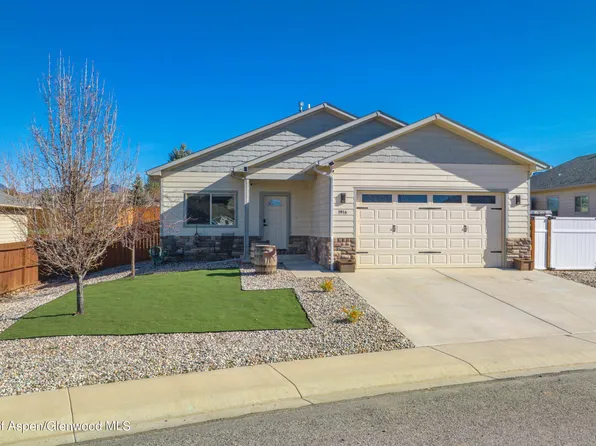 1916 Promontory Cir, Rifle, CO 81650