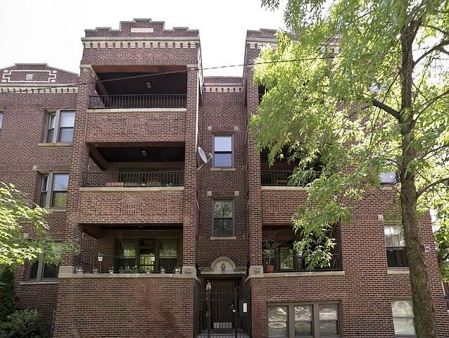 1st image of 2233 N Saint Louis Ave #G