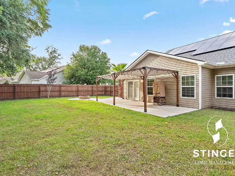 132 Glory Rd — Photo 42