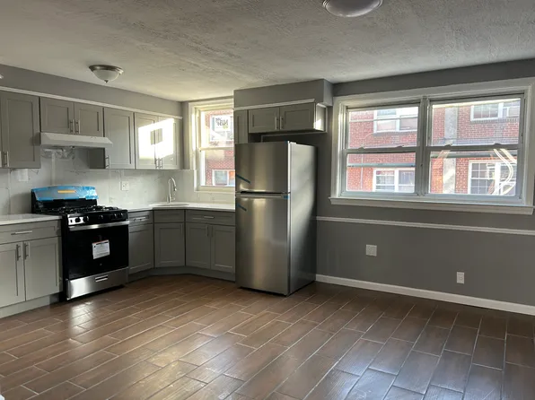 1108 Elbridge St, Philadelphia, PA 19111