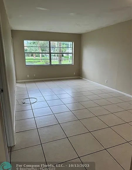 5021 W Oakland Park Blvd #105 — Photo 9