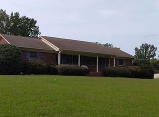 200 Pinkney Rd, Dallas, NC 28034