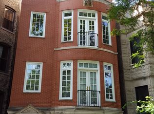 820 W George St #1, Chicago, IL 60657