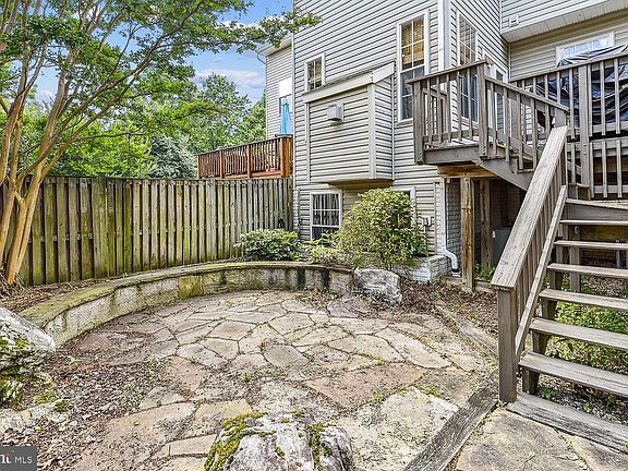 3rd image of 603 Baystone Ct