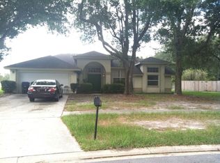 8100 Cloverglen Cir, Orlando, FL 32818