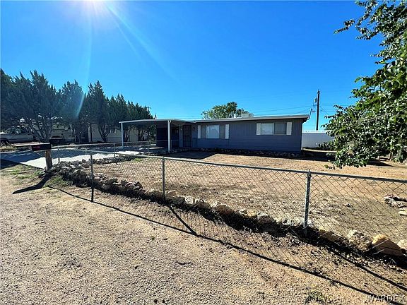 3rd image of 2522 Lillie Ave