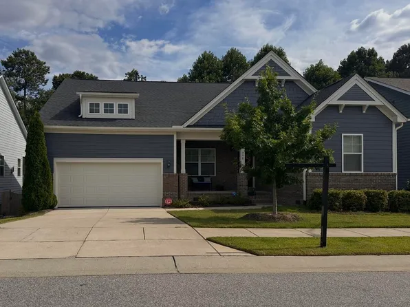 290 Rhoda Lilley Dr, Fuquay Varina, NC 27526