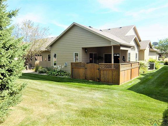 2nd image of 3563 W 91st Pl