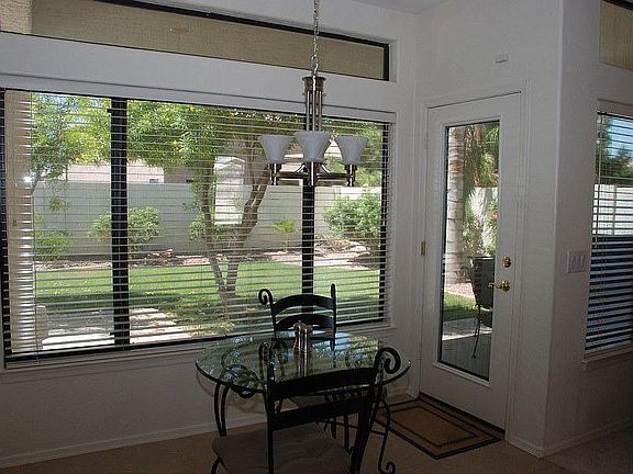 2nd image of 2183 W Myrtle Dr