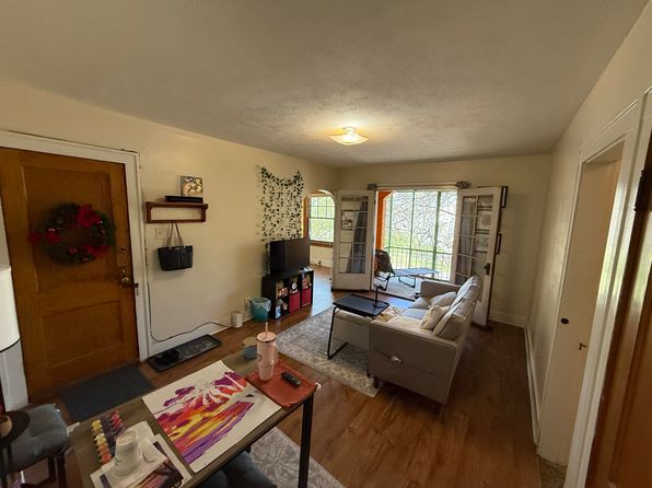 934 SW Buchanan St #4