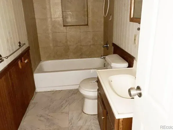 320 Nana Lou Street, Avondale, CO 81022